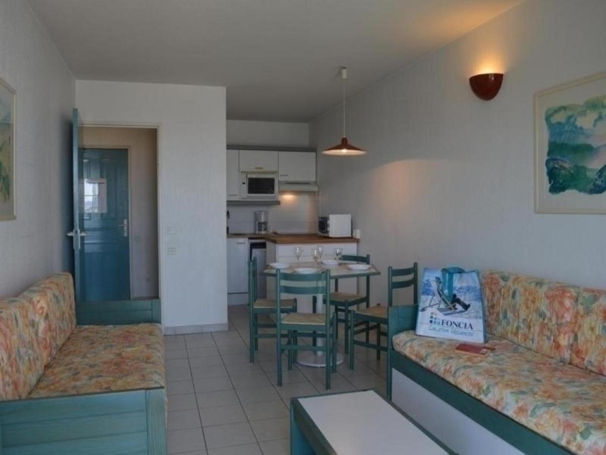 Frejus: Appt 2P, 5 Pers, Piscine, Plage A 150M, Parking, Animaux Ok - Fr-1-226A-357 Экстерьер фото