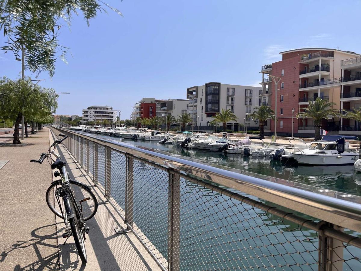 Frejus: Appt 2P, 5 Pers, Piscine, Plage A 150M, Parking, Animaux Ok - Fr-1-226A-357 Экстерьер фото